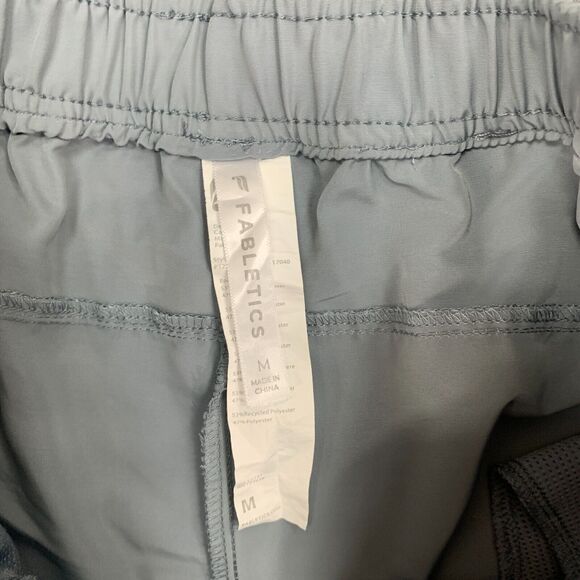 Fabletics Wander Hike Pants Women M Medium Slate Chafe Resistant Zip Pocket - Picture 4 of 14